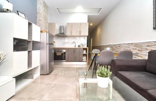 Las Lagunas Apartment | Luxury Suites Fuengirola 2