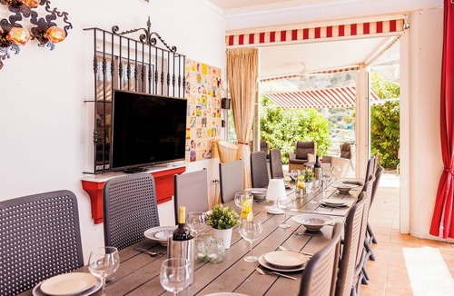 Sayalonga Villa | Luxury Villa for Families, Friends, and Groups up to 14 Guests