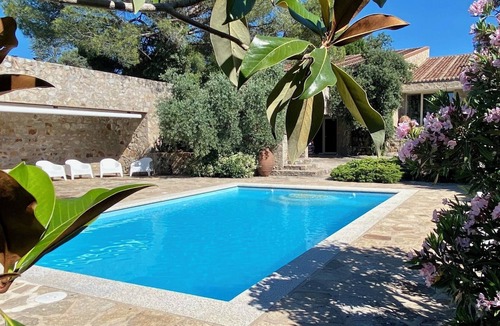 Valdemorillo Ski Chalet | Luxury villa in Paradise with swimming pool and gym overlooking the swamp