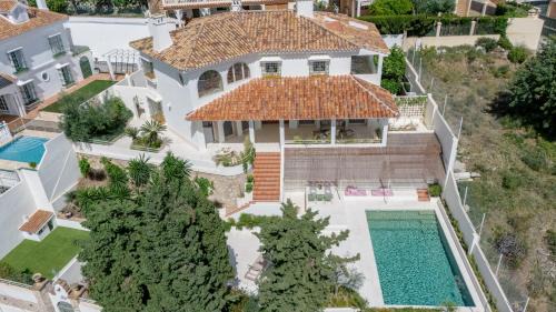 Monte Sancha Villa | Luxury Villa & private pool by ELE Apartments