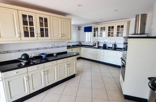 Salobrena Villa | Luxury villa stunning views, private heatable pool