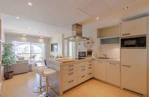 Benalmadena Costa Apartment | Luxury Waterfront Apartment with Pool, Terrace and Wi-Fi