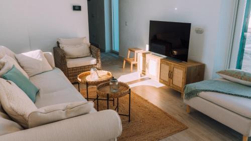 Ardales House | LyriosHomes Cortijo San Isidro