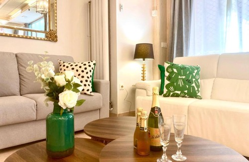 La Malagueta Apartment | Málaga Center Luxury Loft - Sun & Beach