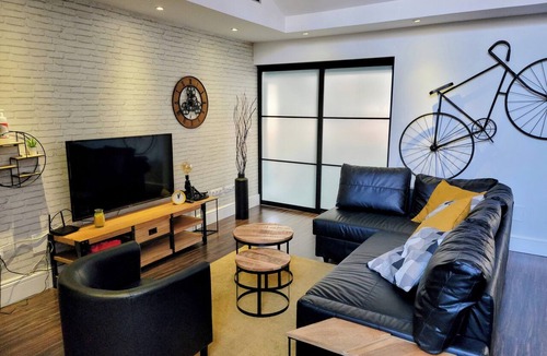 Burgos Apartment | Mía Suites II - Centro Histórico- Parking & Wifi Free