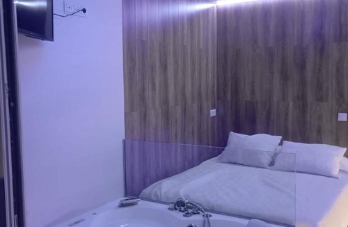 Mijares House | Mabel House Suites