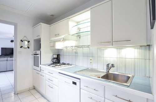 Saint-Germain-sur-Ay House | Maison cosy, plage à 600m
