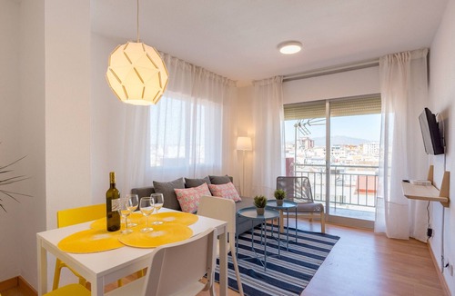 Fuengirola City Centre Apartment | MalagaSuite Fuengirola Pier