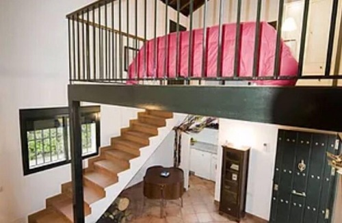El Almendro Cottage | Manganese House - La Mina Rural