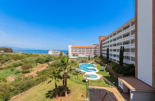 Puerto de la Duquesa Apartment | Manilva Playa 3-3H apartment with sea view