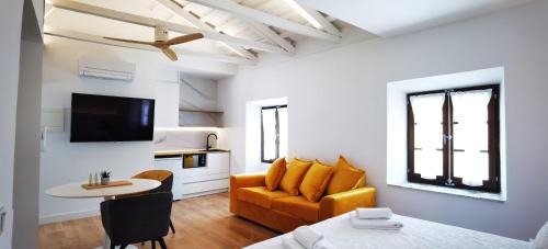 Almagro House | MANZANO PALACE. Habitaciones y Suites 30 m2 en la Plaza Mayor