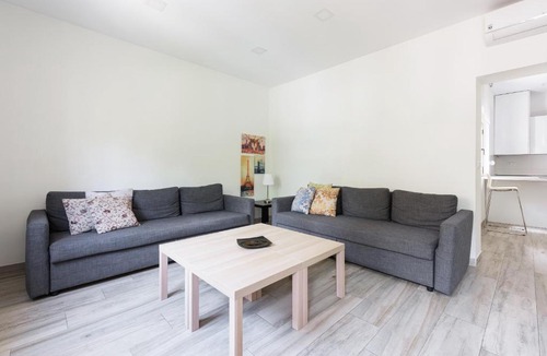 Genil Apartment | Maravilloso Apartamento en el Realejo 8 personas