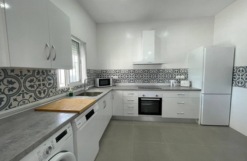 Hozanejos Ski Chalet | Miamar II House in Chiclana