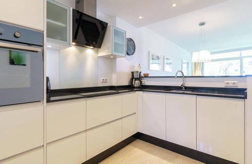 Mijas Apartment | "Mijas Costa Modern 2 Bed Apartment" with Sea & Mountain View, Pool & Garden