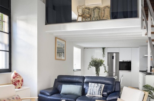 Feria Apartment | Misterhost Conde de Torrejón with Terrace