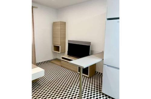 La Linea de la Concepcion Apartment | Modern apartment in the heart of the city