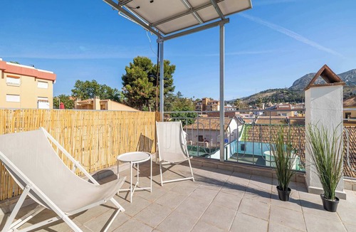 Pedregalejo Apartment | Modern 1BR Ground Floor Apart - Walk to Beach