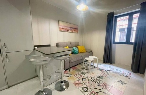 Feria Apartment | Modern 2-bedroom apartment with A/C, Wi-Fi, and equipped kitchen - Seville