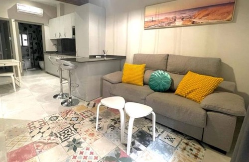 Feria Apartment | Modern 2-bedroom apartment with A/C, Wi-Fi, and equipped kitchen - Seville
