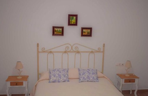 Penaflor Apartment | Modern Apartment in Peñaflor with Air Conditioning - 85 m²