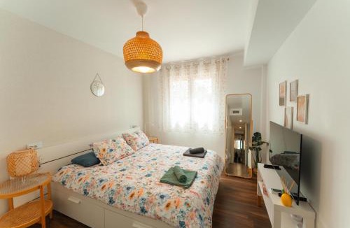 Parque Ayala Apartment | Modern apartment with pool, 5 minutes from the beach