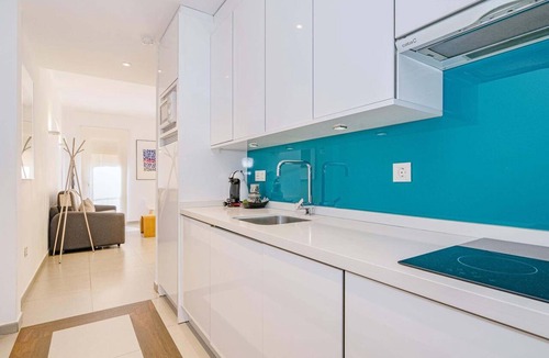Centro - Sagrario Apartment | Modern, centrally located and with free car park