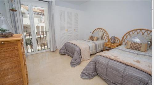 Manilva Apartment | Modern Duquesa 2 Bed Outstanding view of sea golf