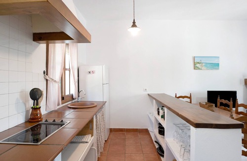 Zahora House | Modern Holiday Home "La Quinta de Maria Luisa 1" in Idyllic Location