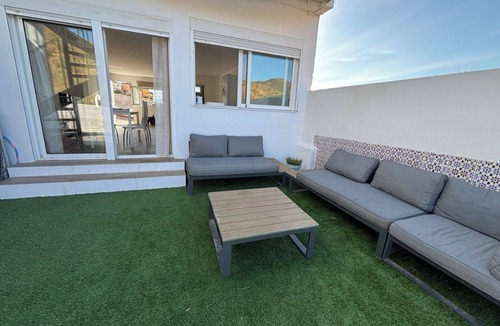 Puerto de la Torre Apartment | Modern Studio Retreat with Private Pool & Mountain Views in Málaga