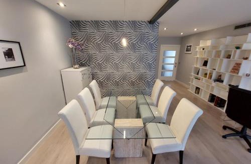 Diputacion de Cartagena Casco Apartment | Moderno y Centrico Piso en Cartagena