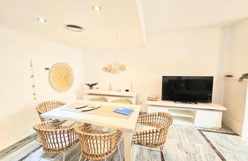 Castillo de Sabinillas Apartment | Monte Duquesa large 2 bed ground floor, close to Port and Beach with communal pool