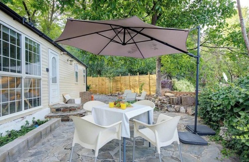 La Taha Cabin | Mountain & Pool Retreat - Pitres Campground