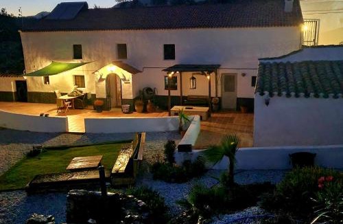 Locaiba Apartment | Naturist Retreat with Pool & Jacuzzi in Oria Almeria