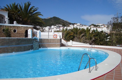 Nerja House | NERJA- PET FRIENDLY SPACIOUS HOUSE-Pool-Views-Parking- Vacant Sept/Oct/Nov