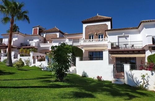 Nerja House | Nerja Sun Apartments Casa Cipreses 4
