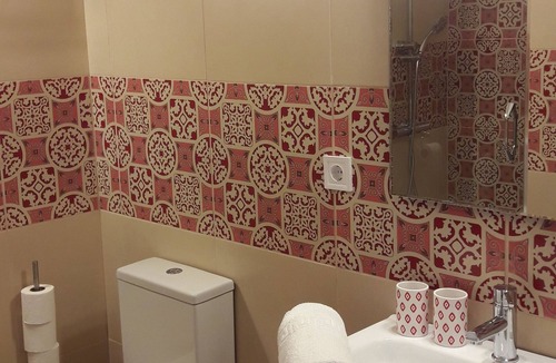Competa Bed & Breakfast | Nerja superior room with air conditioning, wifi and tv.