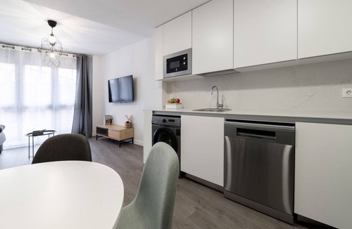 Getafe Apartment | New apartment, 20 minutes from Madrid