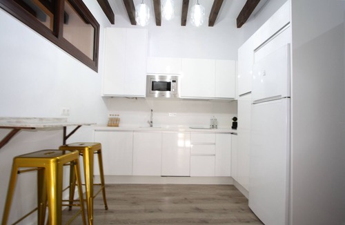 Distrito Centro Apartment | New Apartment C/San Fernando