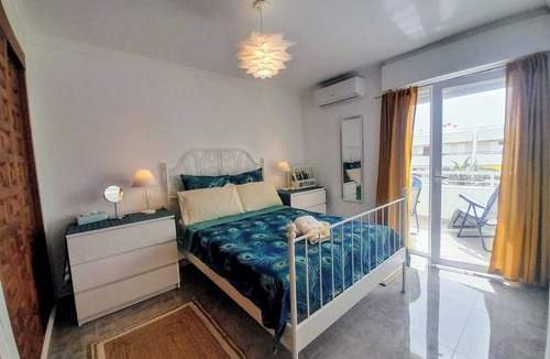 Caleta de Velez Apartment | NEW Firstline Beach, Sea View, Aircon, fast WiFi, Pool, 2 Sunny Terraces Parking