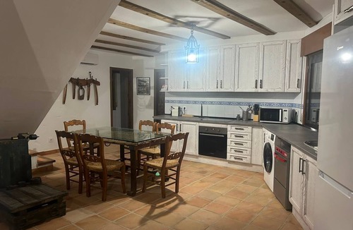 Pedro Bernardo House | Newly Built Casa Spa 2026: Heated Pools & Sierra de Gredos Views