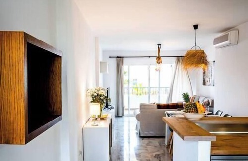 Calahonda Apartment | Newly Refurbished 3BR Apartment in Gran Calahonda