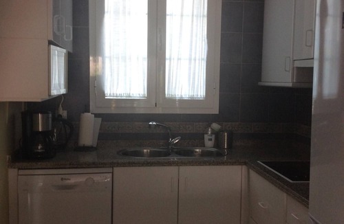 Torrequebrada House | Nice and fresh townhouse in a lung area near the beach and golf course.