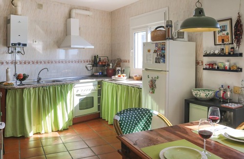 Canillas de Albaida House | Nice home in Canillas de Albaida