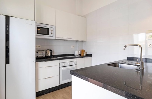 Canillas de Albaida House | Nice home in Canillas de Albaida