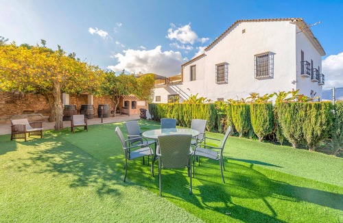 Berja House | Nice home in Berja with private swimming pool, can be inside or outside