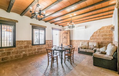 Casariche House | Nice Home In Casariche