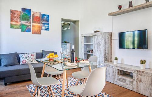 Constantina House | Nice Home In Constantina