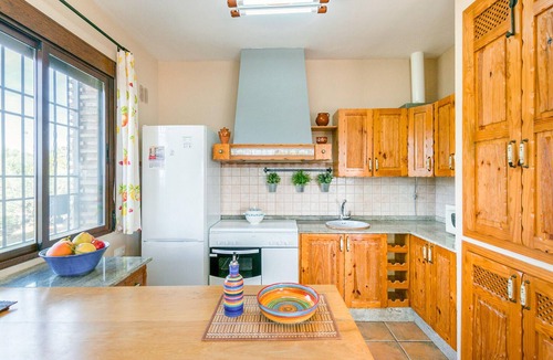 Villanueva del Rey House | Nice home in Villanueva del Rey