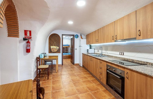 La Alqueria House | Nice home in Galera with WiFi