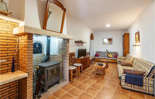 La Alqueria House | Nice Home In Galera With Wifi